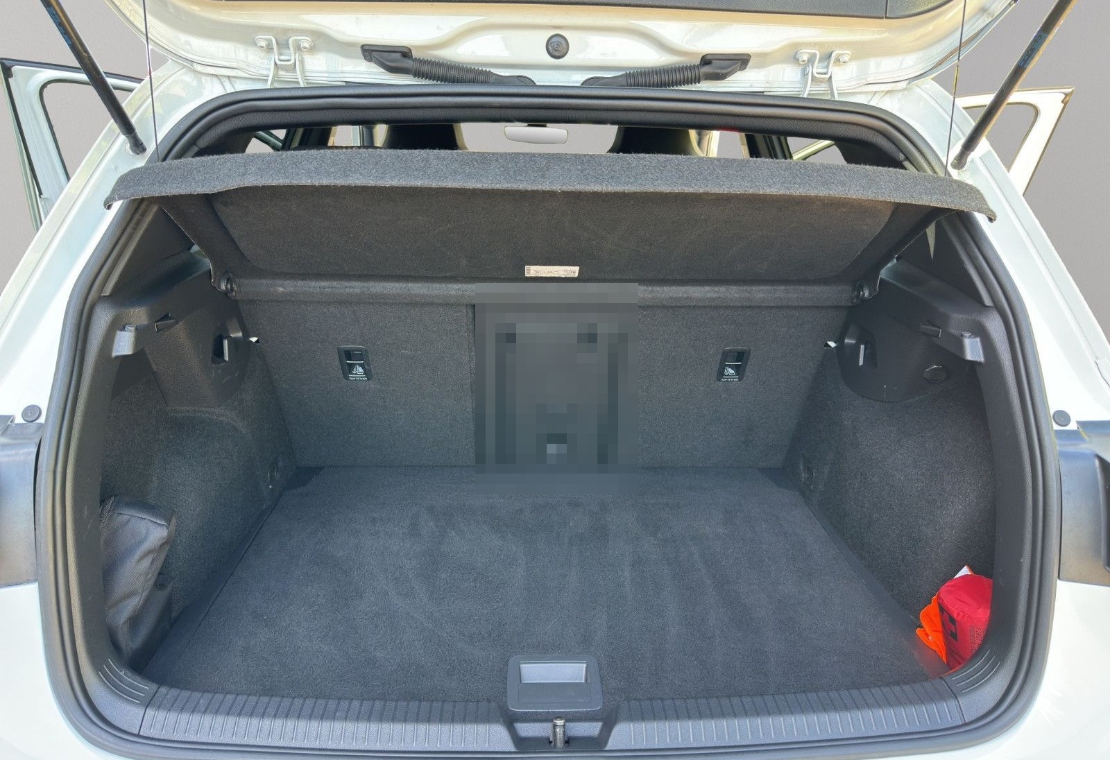 Volkswagen Golf VIII Lim. 1.5 TSI R-Line foto 21