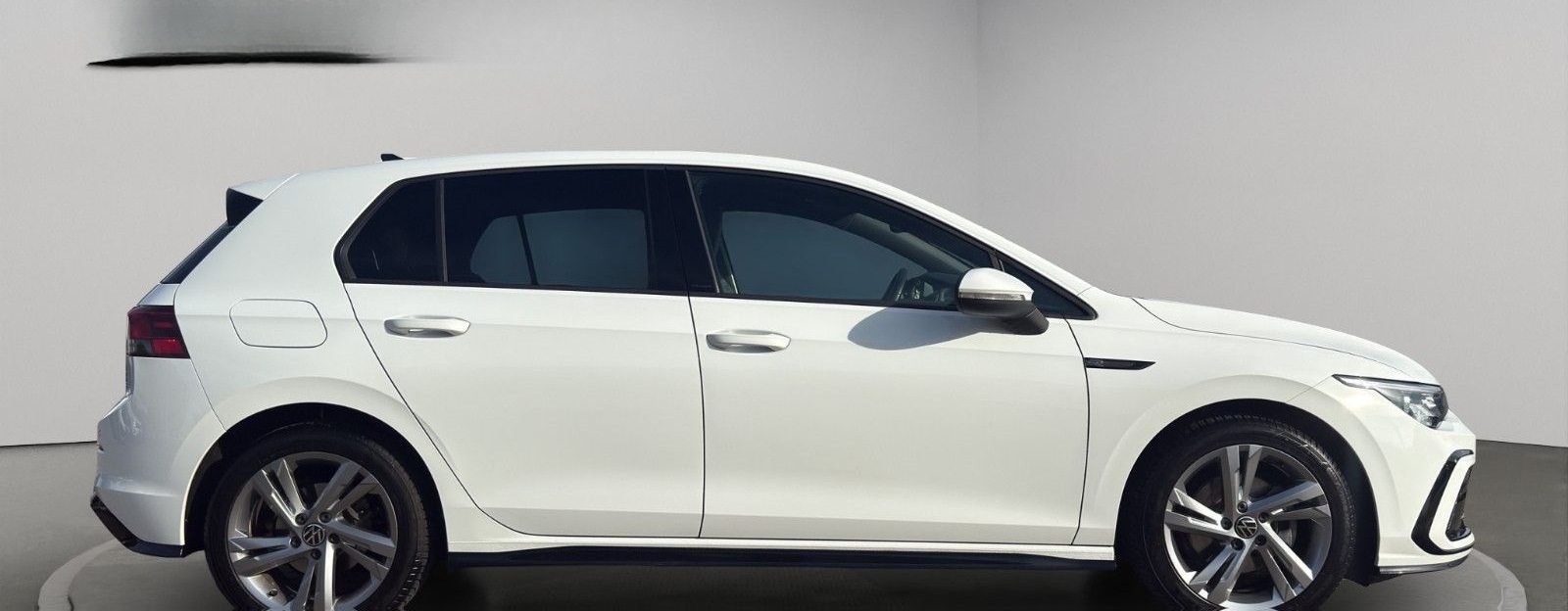 Volkswagen Golf VIII Lim. 1.5 TSI R-Line foto 4
