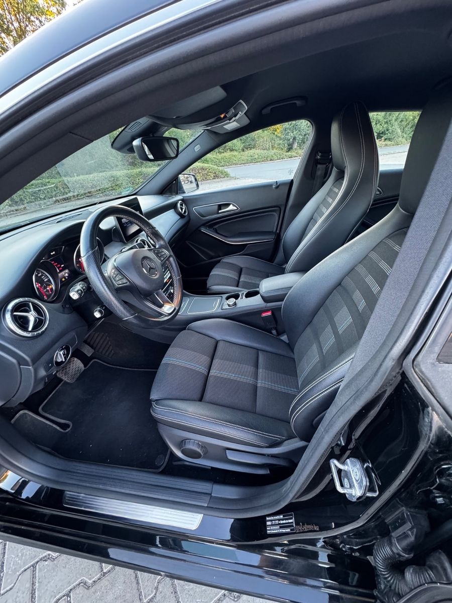 Mercedes-Benz CLA 200 Shooting Brake foto 9