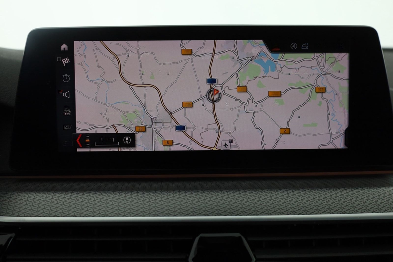 BMW 520d Touring xDrive M Sport LED Navi ACC Head-Up foto 11