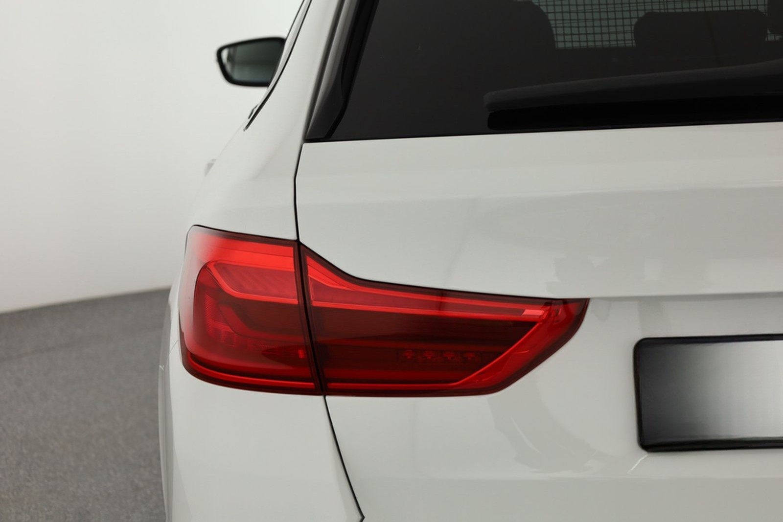 BMW 520d Touring xDrive M Sport LED Navi ACC Head-Up foto 31