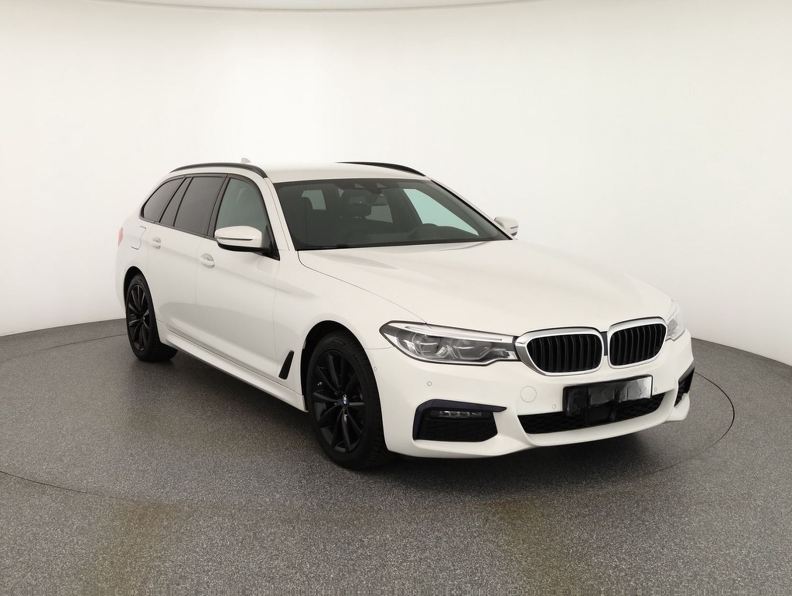 BMW 520d Touring xDrive M Sport LED Navi ACC Head-Up foto 7
