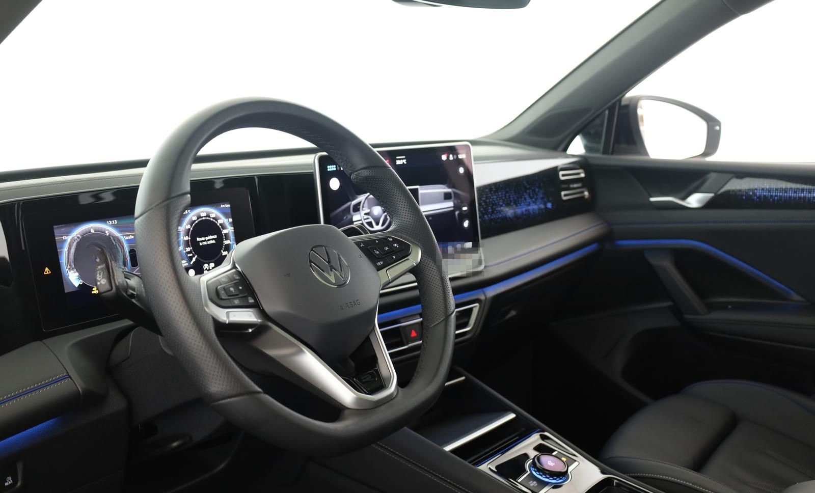 Volkswagen Tiguan 2.0 TSI DSG 4M R-Line IQ Pano Nav Key 360 foto 10