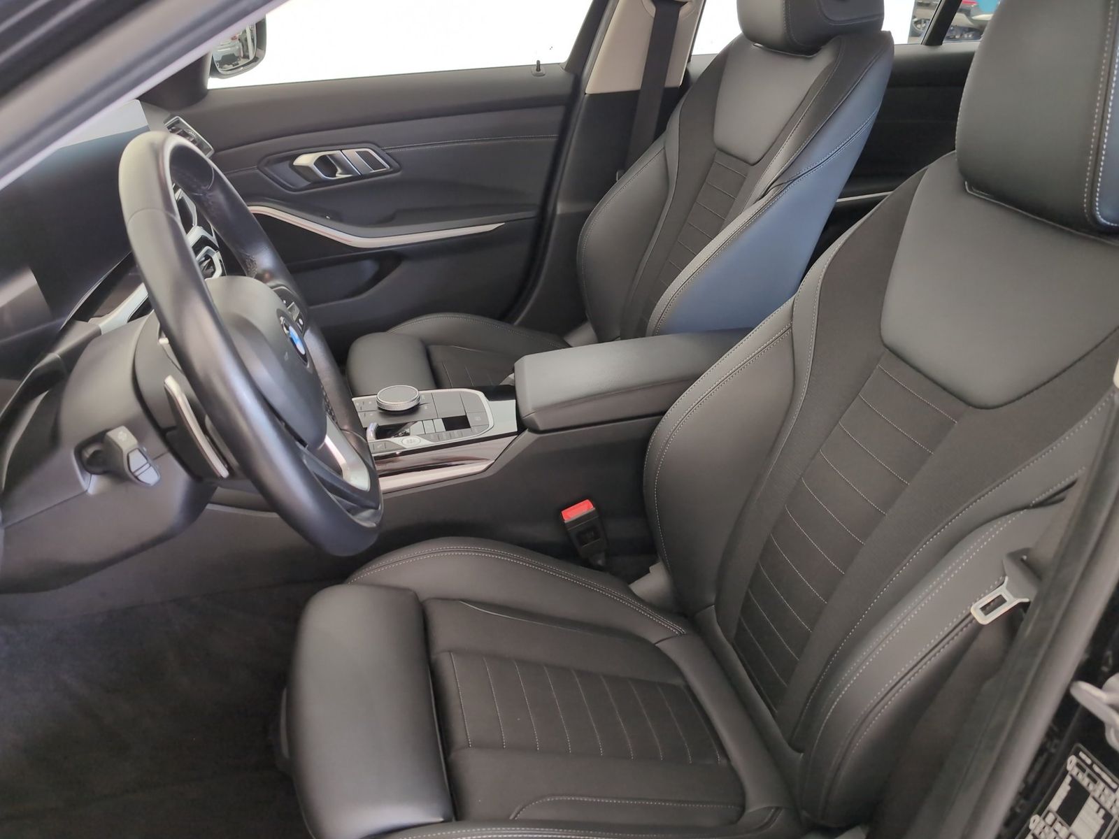 BMW 320d Tour Navi/LED/DAB/Sport-LR/PA/Sportsitze/FA foto 3