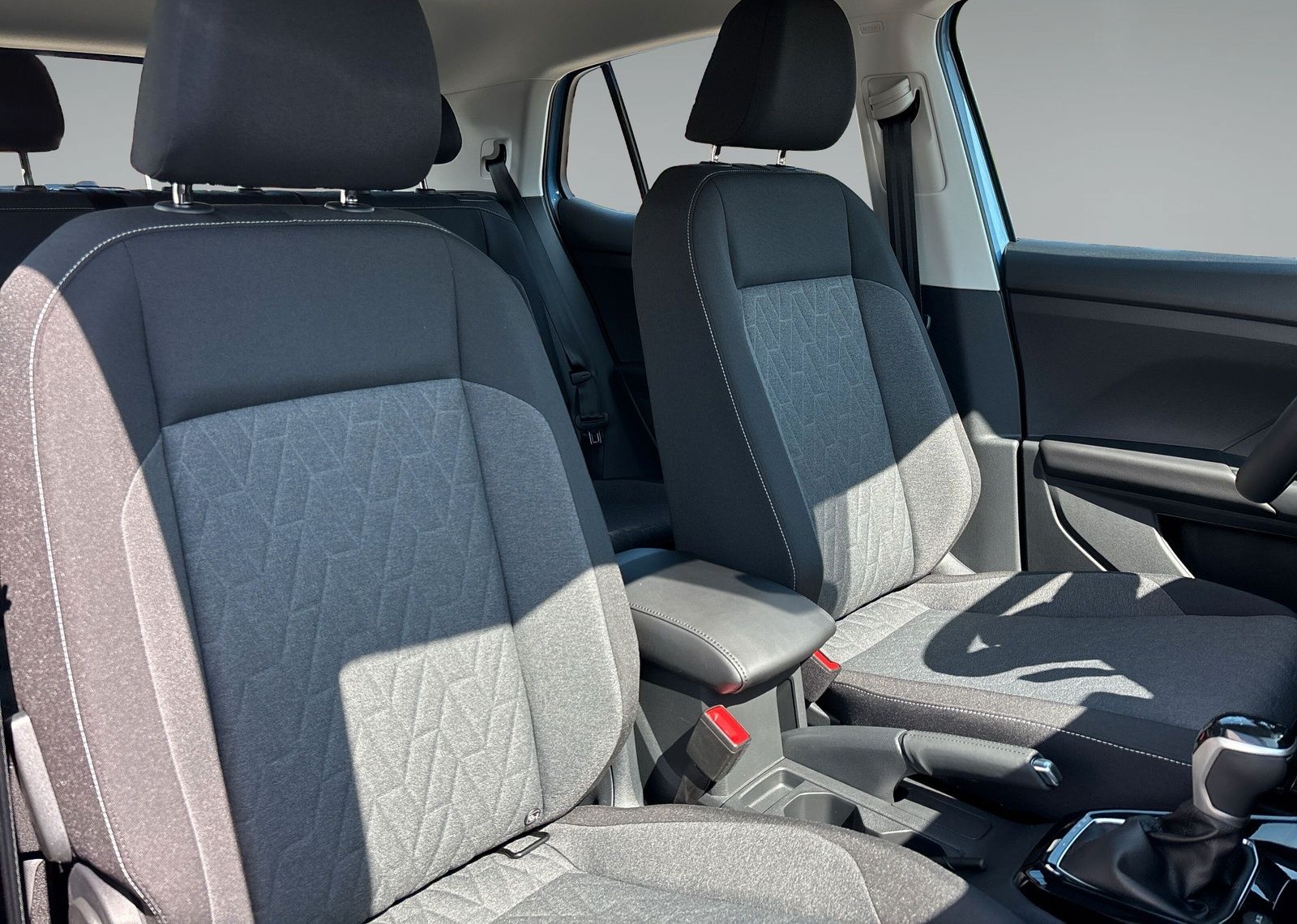 Volkswagen T-Cross Life 1.0 TSI DSG LED Nav.vorb. TravelAss foto 6