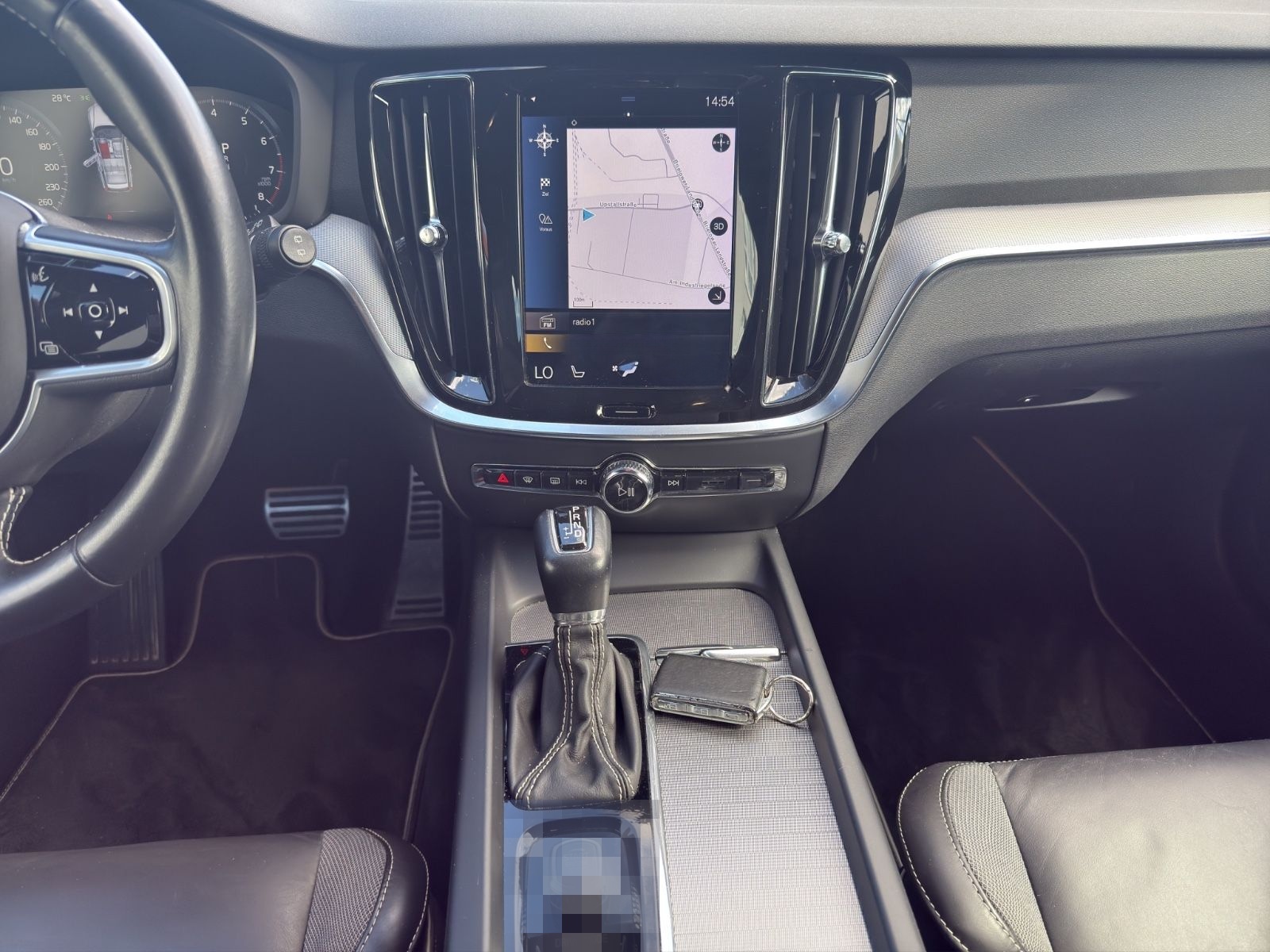 Volvo V60 Kombi R Design*Leder*LED*Navi*Cam foto 14