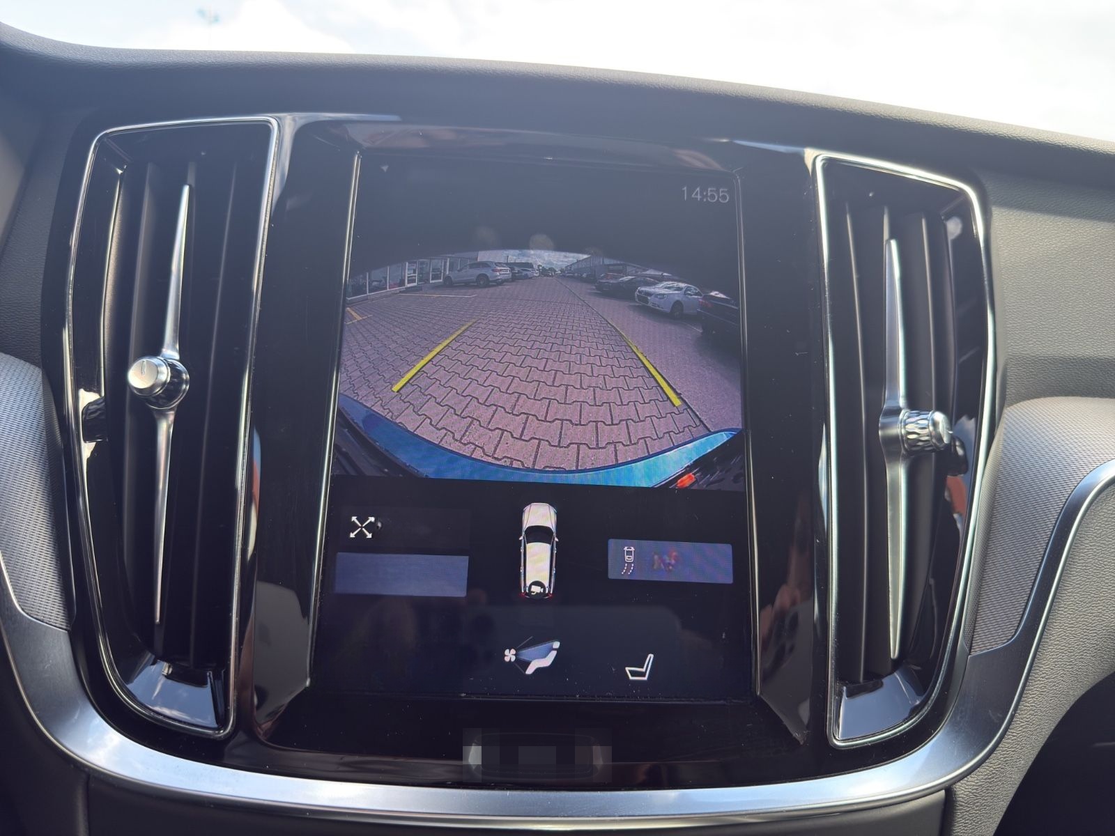 Volvo V60 Kombi R Design*Leder*LED*Navi*Cam foto 18