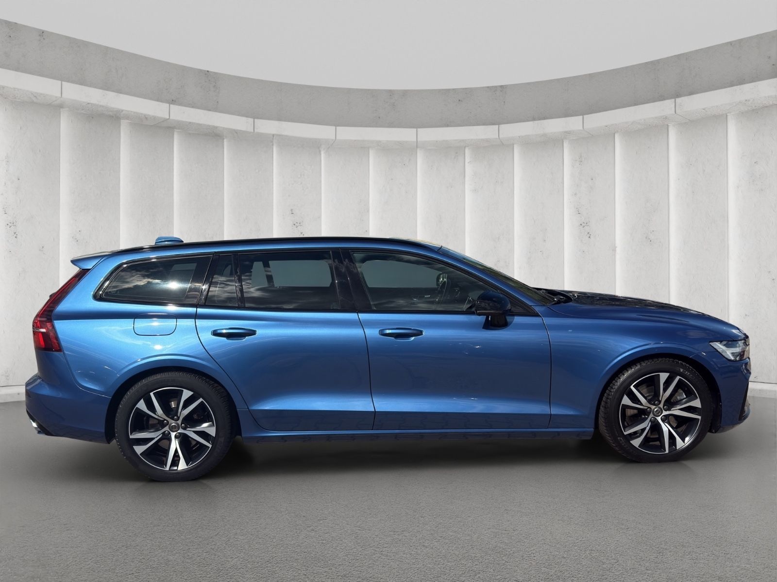 Volvo V60 Kombi R Design*Leder*LED*Navi*Cam foto 7