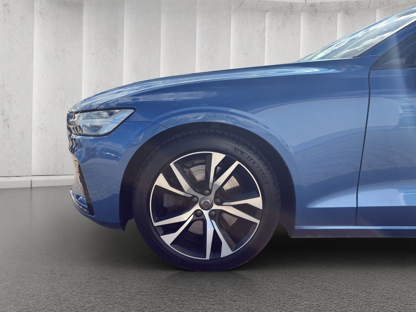 Volvo V60 Kombi R Design*Leder*LED*Navi*Cam foto 10