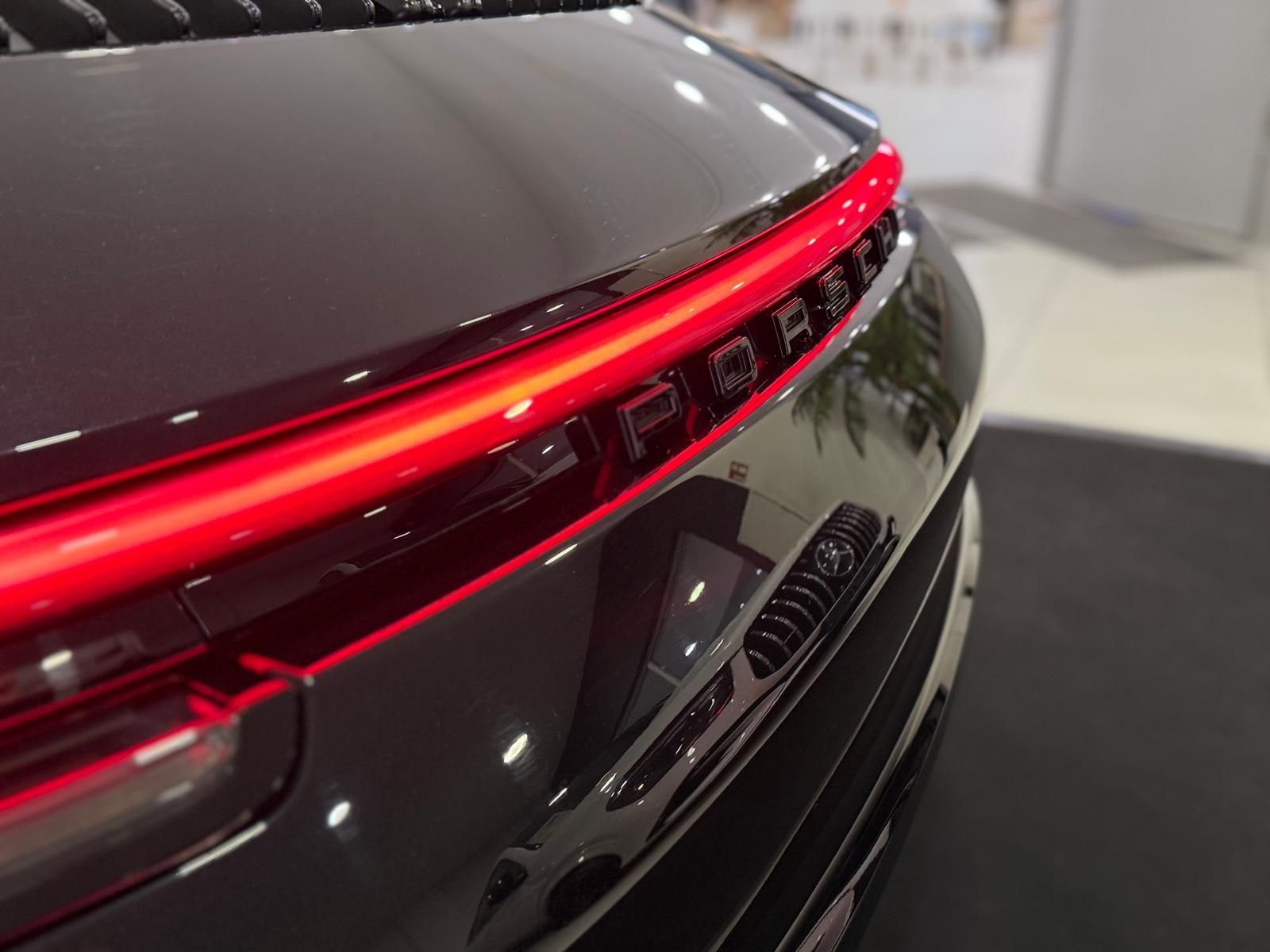 Porsche 992 Carrera S *APPROVED bis 2027*Service Neu* foto 13