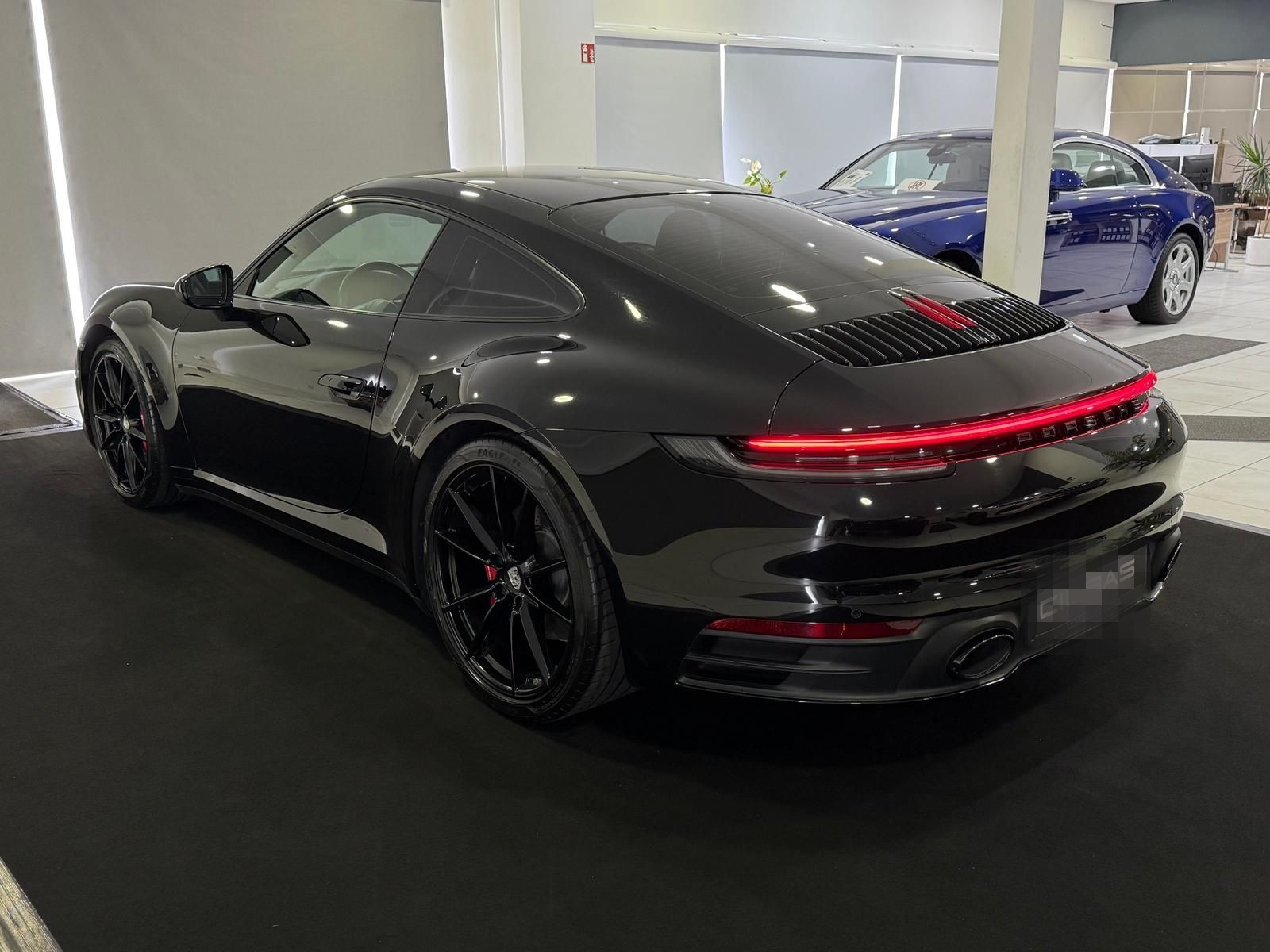 Porsche 992 Carrera S *APPROVED bis 2027*Service Neu* foto 9
