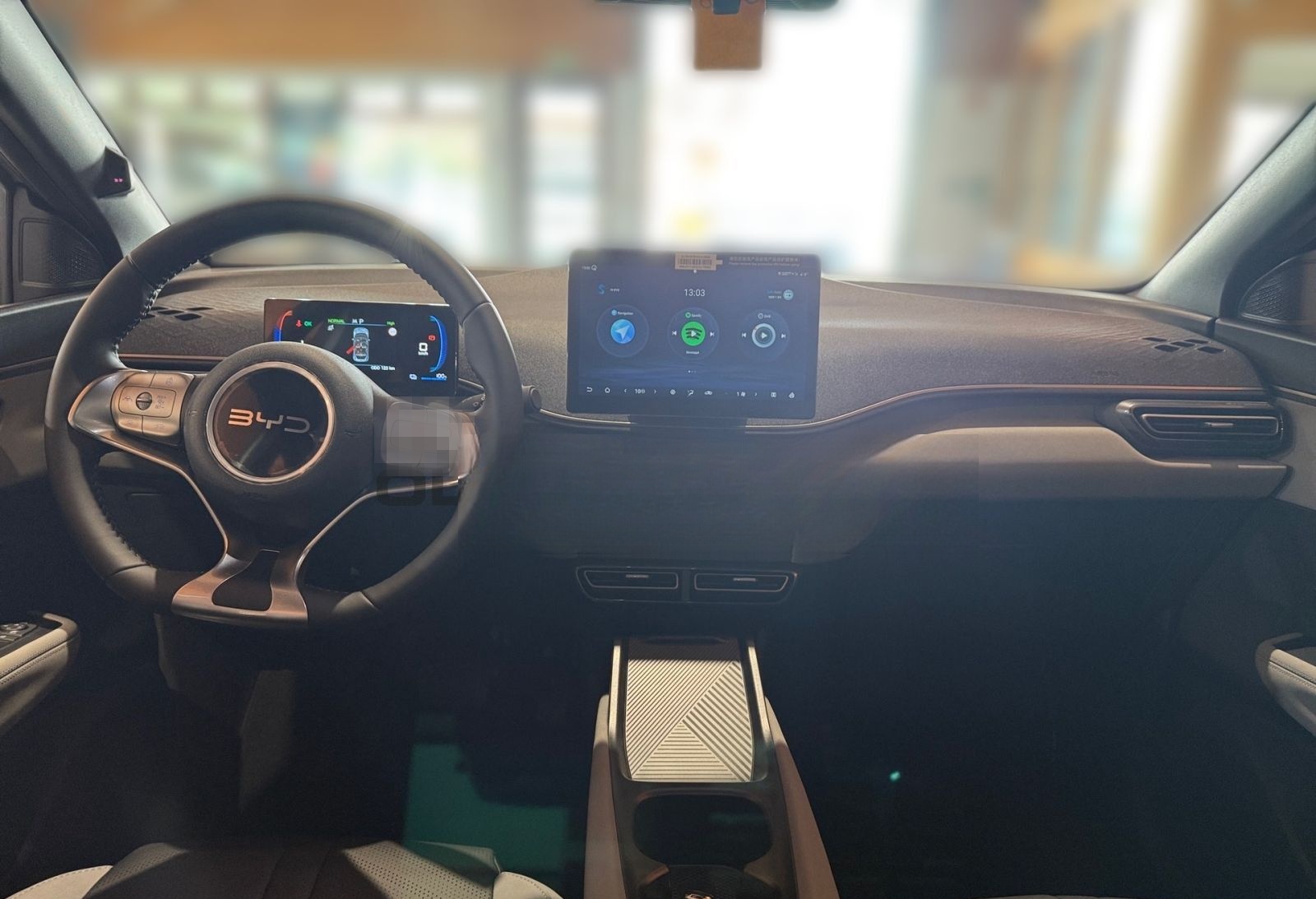 BYD Dolphin Surf Boost 43kWh KAMERA CARPLAY NAVI ALU foto 10