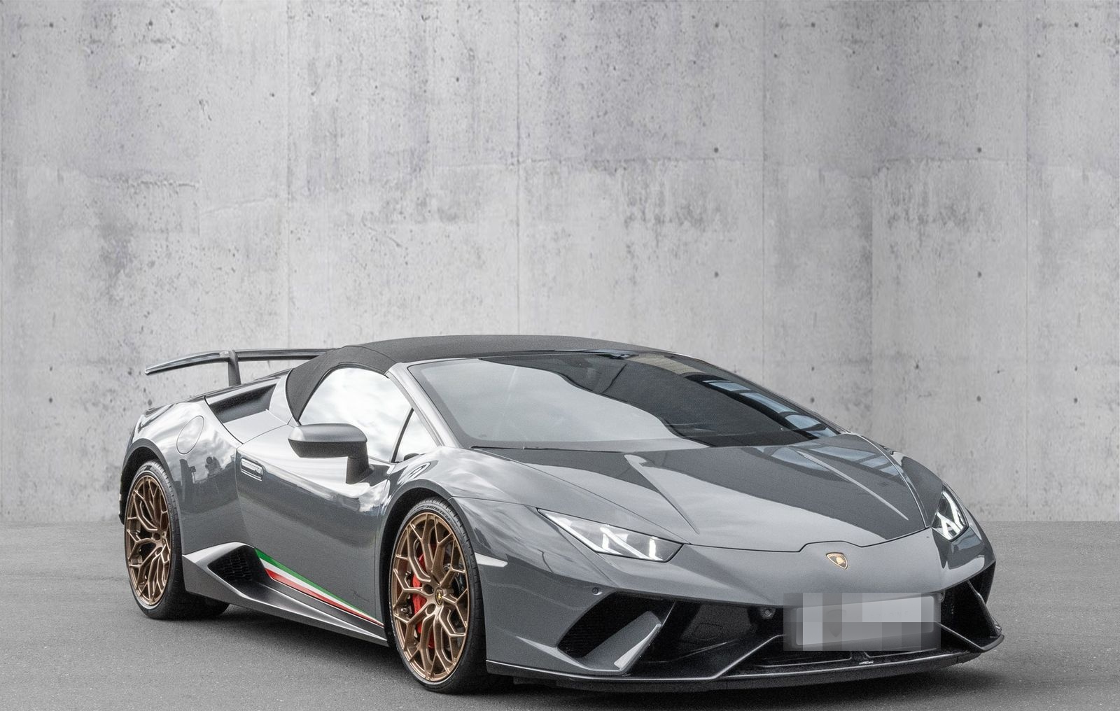 Lamborghini Huracan Performante Spyder Grigio Telesto foto 25