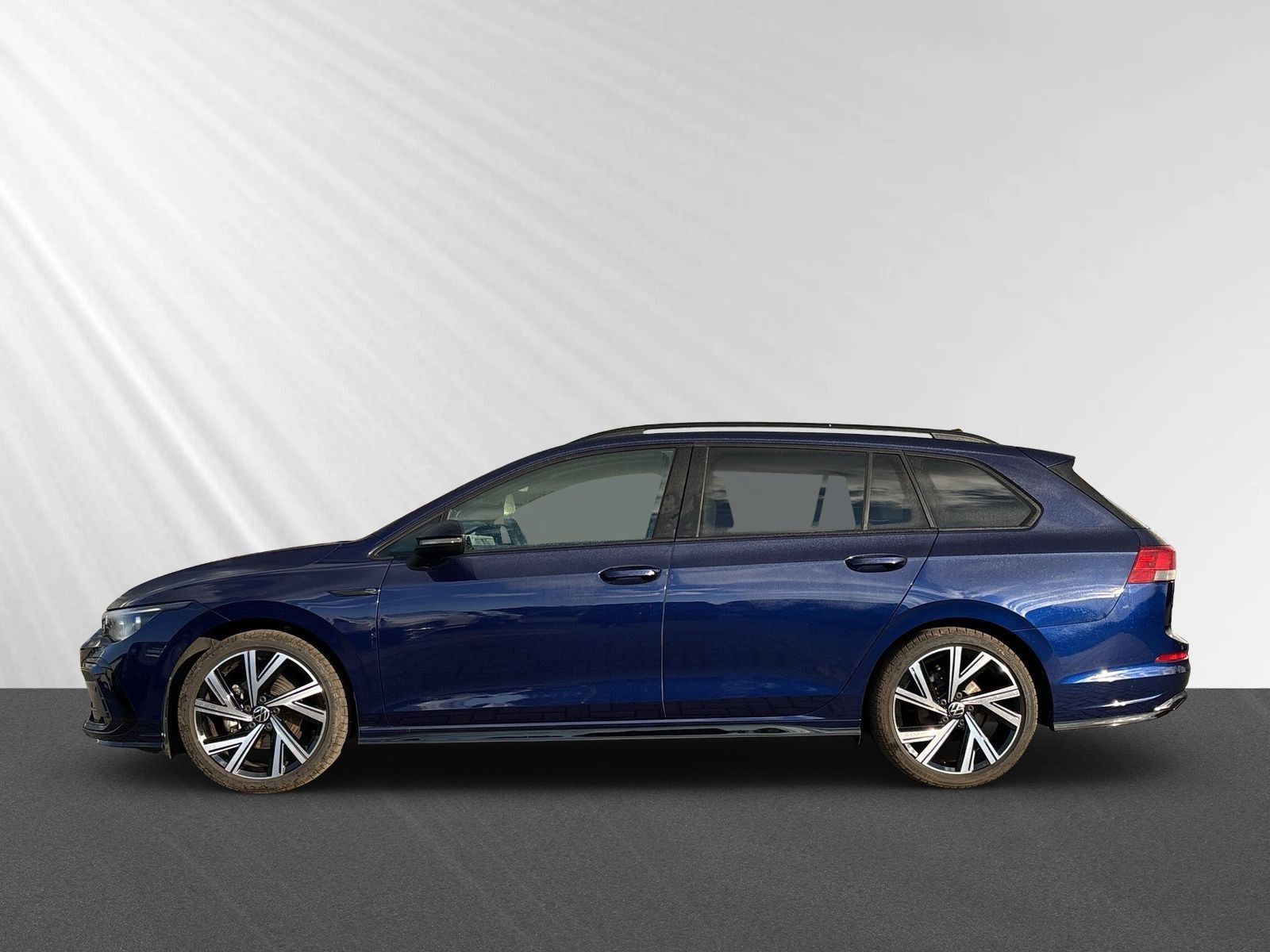 Volkswagen Golf Variant R-Line 1,5 l eTSI OPF 96 kW (130 PS foto 3