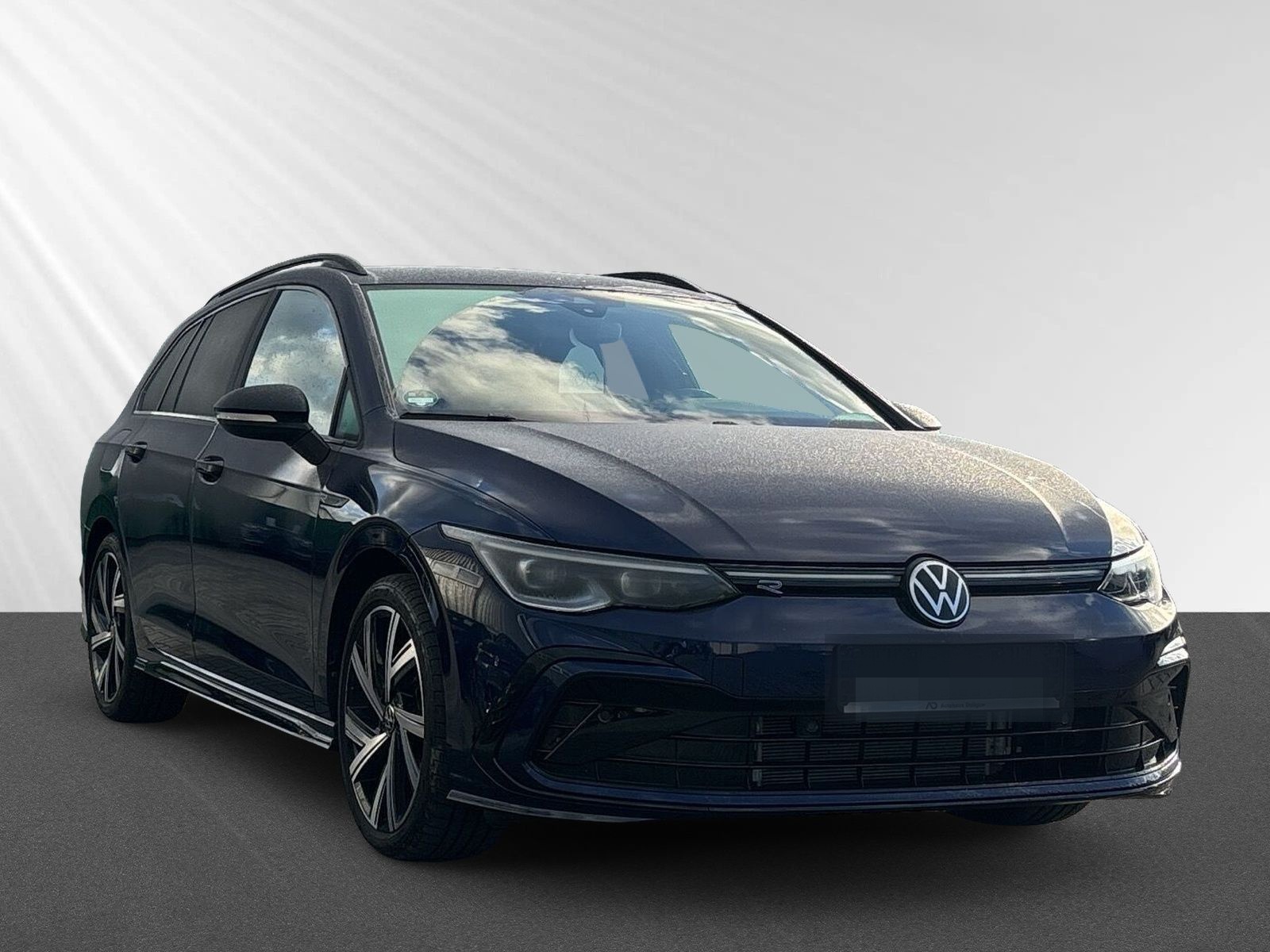 Volkswagen Golf Variant R-Line 1,5 l eTSI OPF 96 kW (130 PS foto 5