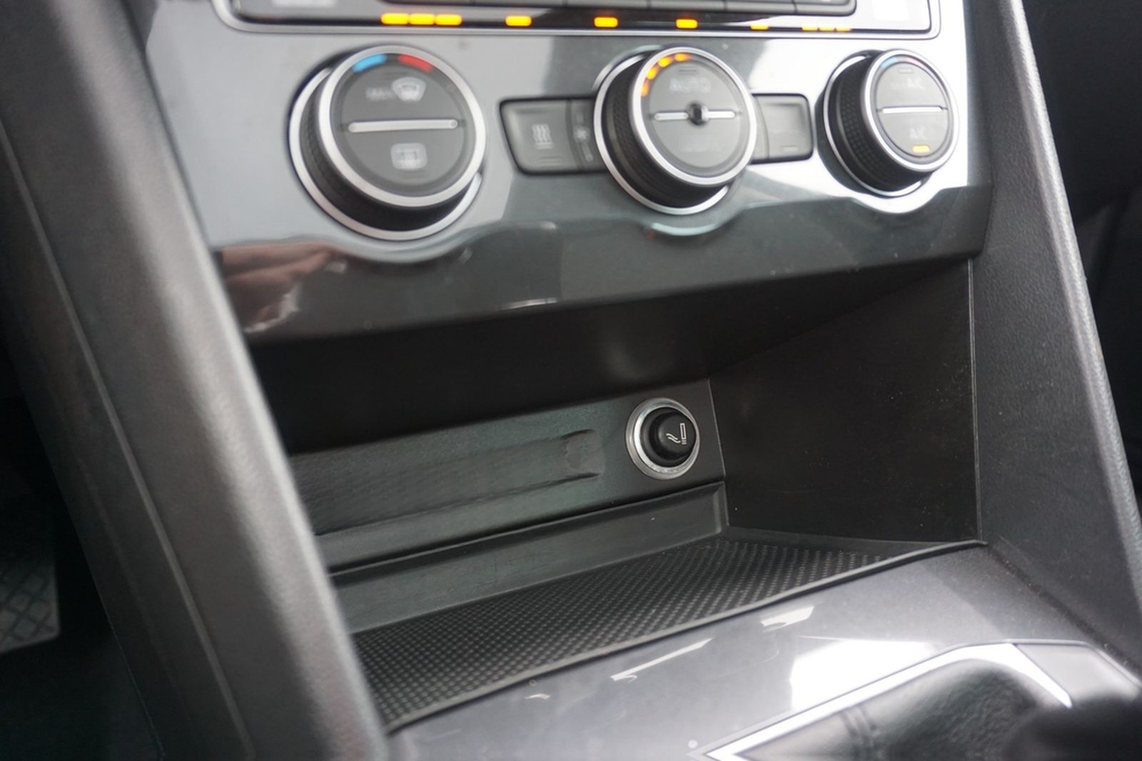 Volkswagen Tiguan 1.4 16V TSI LED Panorama Standheizung PDC foto 23