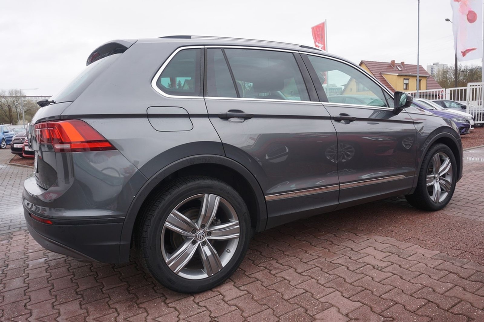 Volkswagen Tiguan 1.4 16V TSI LED Panorama Standheizung PDC foto 5