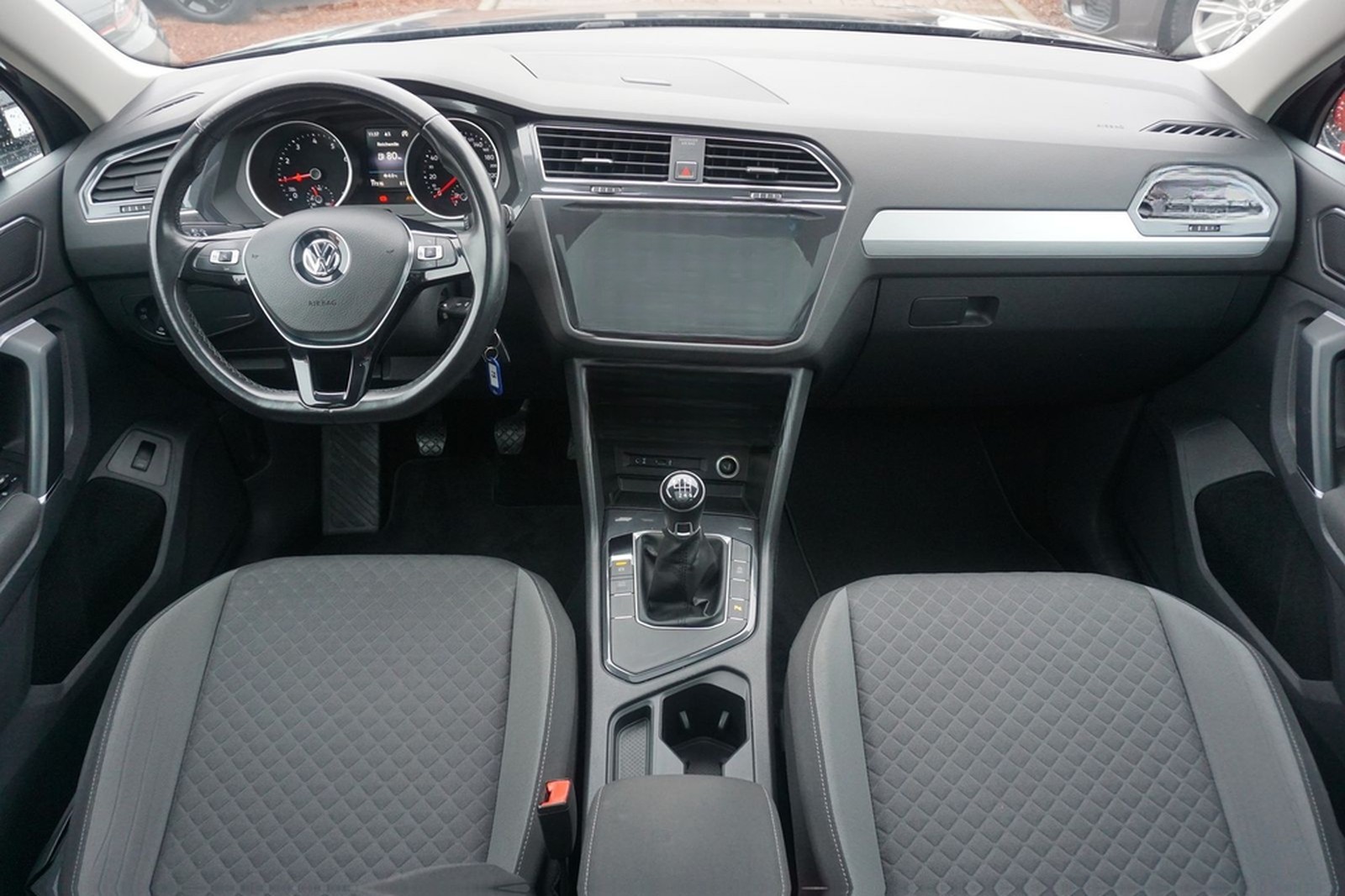 Volkswagen Tiguan 1.4 16V TSI LED Panorama Standheizung PDC foto 8