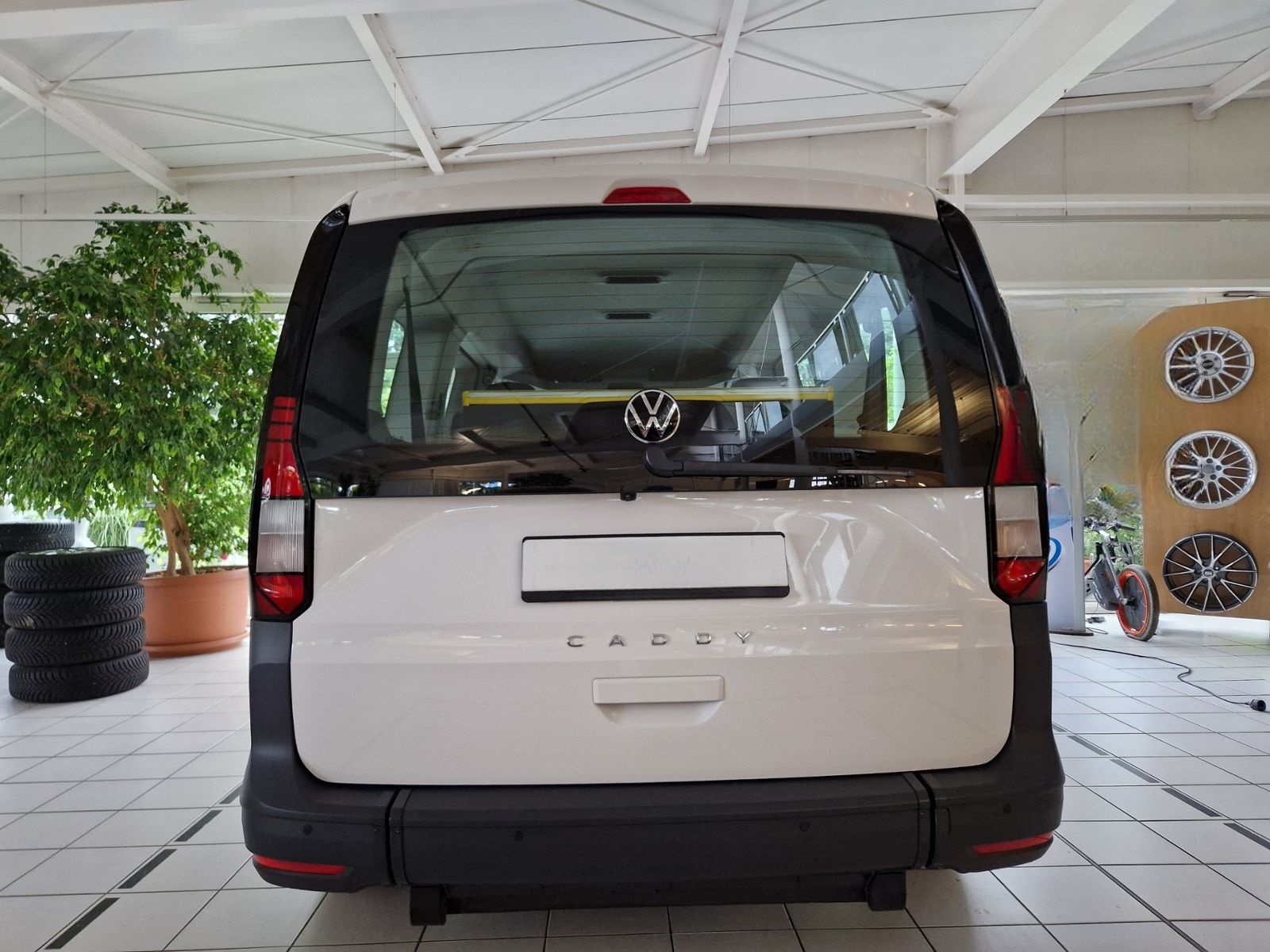 Volkswagen Caddy Maxi 2.0 TDI Behindertengerecht/Rollstuhlr foto 7