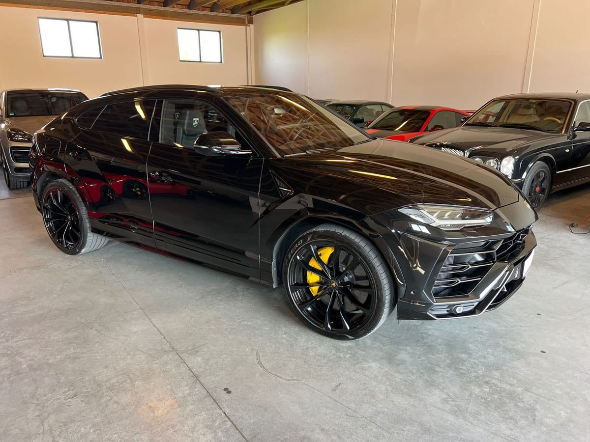 Lamborghini Urus 4.0 V8 Autom.-23"-PANO-B&O-MWST.-GARANTIE- foto 2