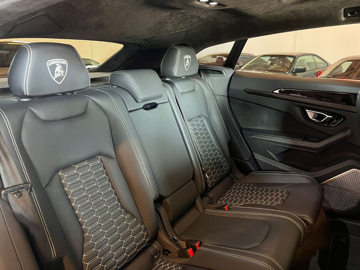 Lamborghini Urus 4.0 V8 Autom.-23"-PANO-B&O-MWST.-GARANTIE- foto 13