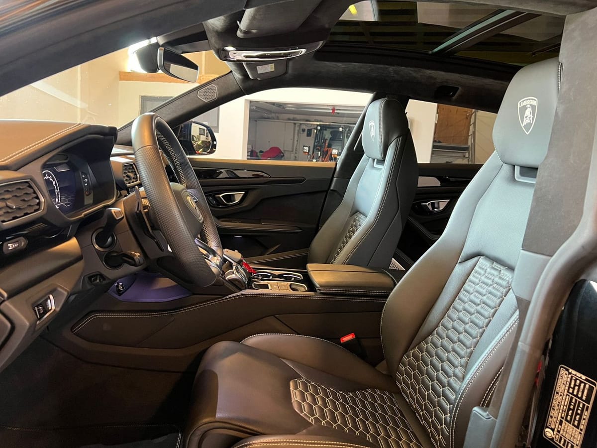 Lamborghini Urus 4.0 V8 Autom.-23"-PANO-B&O-MWST.-GARANTIE- foto 10