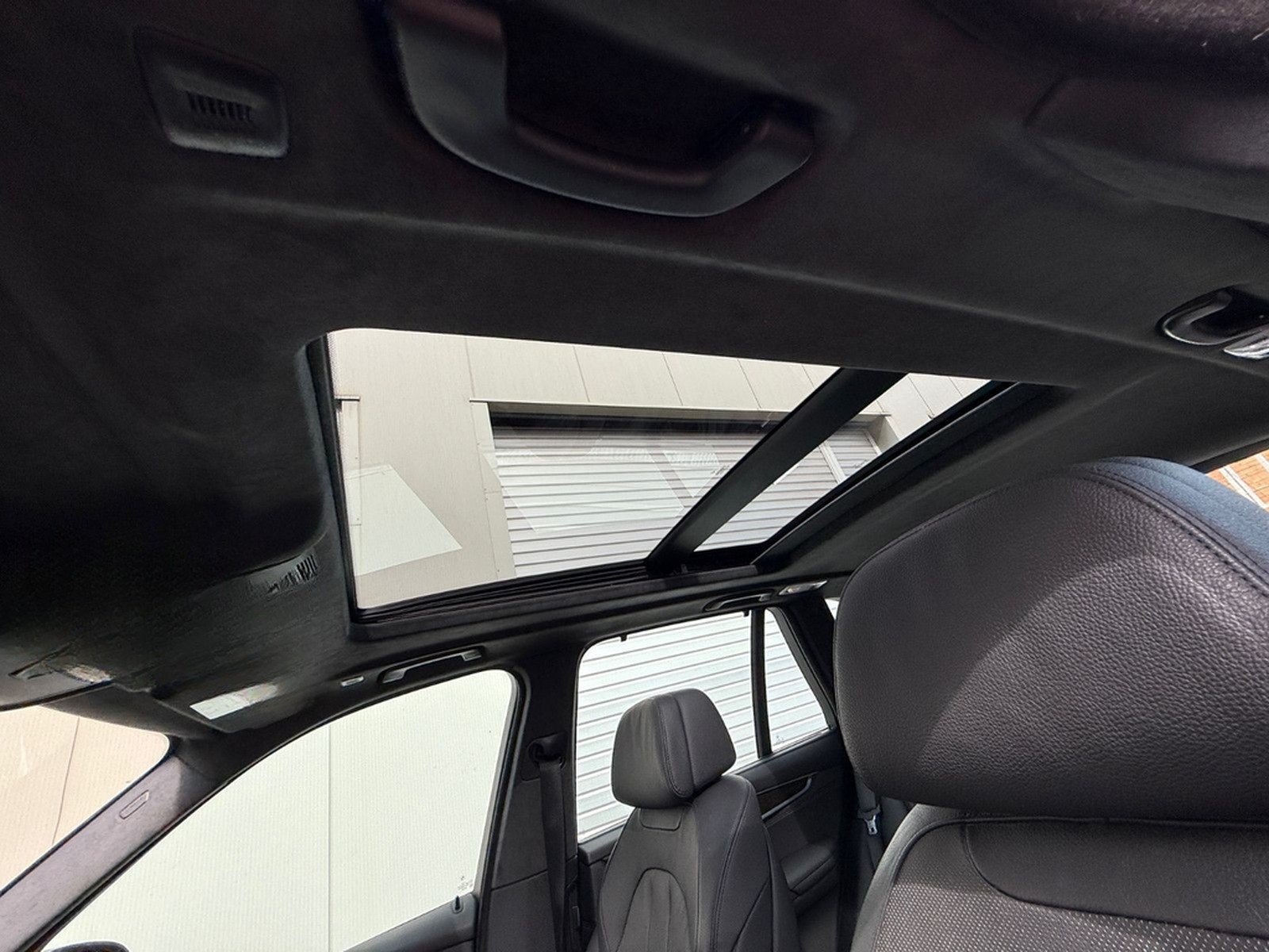 BMW X5 M50 M50d - foto 7