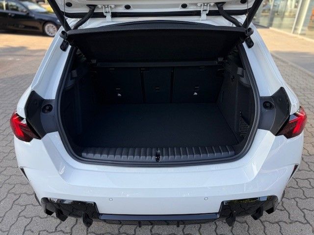 BMW 120 d M-Sport HarmanKardon LED Iconic-Glow Park- foto 7