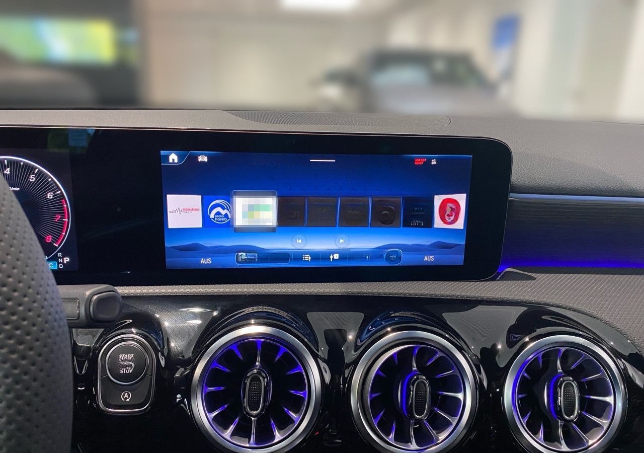 Mercedes-Benz A 200 AMG+PANO+KEYLESS+MULTI+360°+PARK+DISTR foto 9