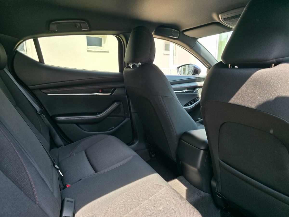 Mazda 3 2025 Homura 2.5L e-SKYACTIV G 140ps 6AT FWD foto 9