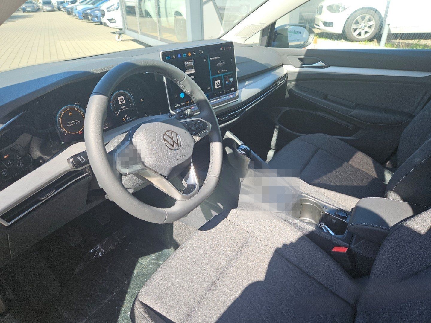 Volkswagen Golf 8 Variant 1,5 TSI Klimatronic PDC foto 3