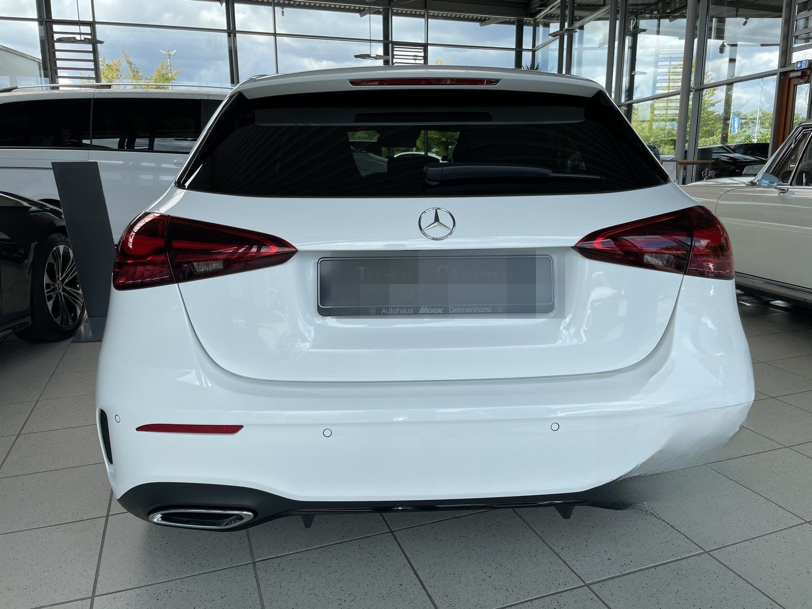 Mercedes-Benz A 200 d AMG Advanced Plus Nght Pano AHK Standhzg foto 3