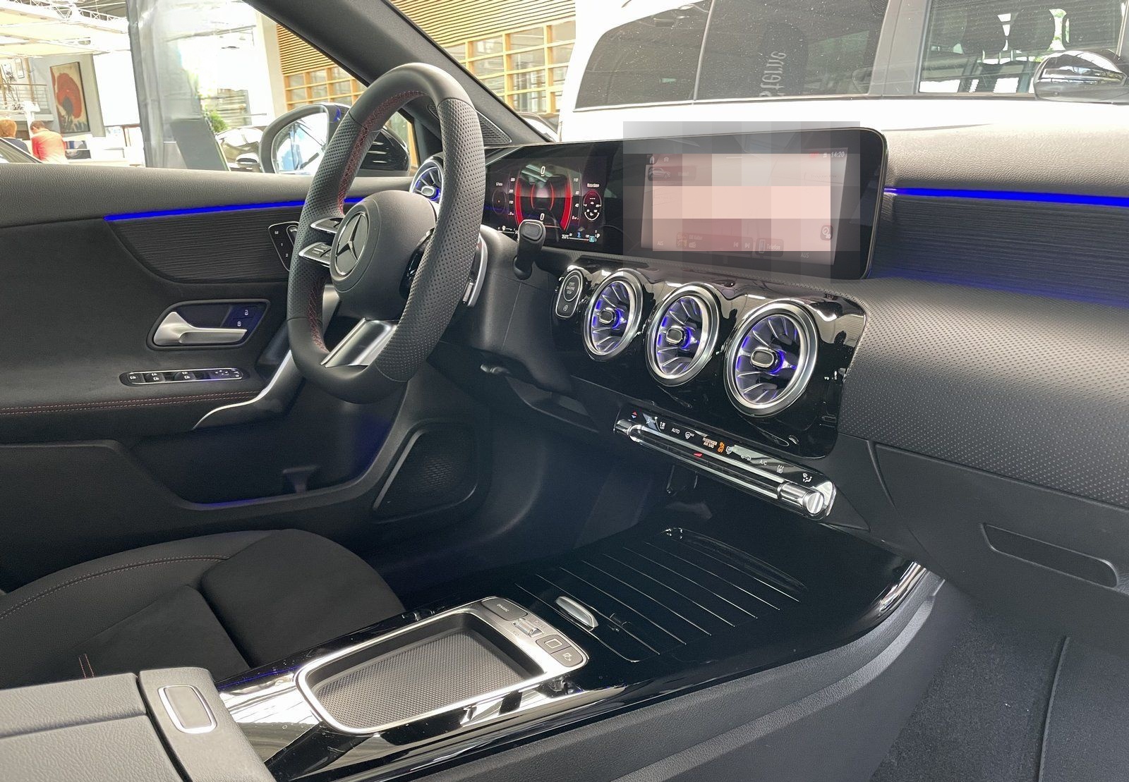 Mercedes-Benz A 200 d AMG Advanced Plus Nght Pano AHK Standhzg foto 6