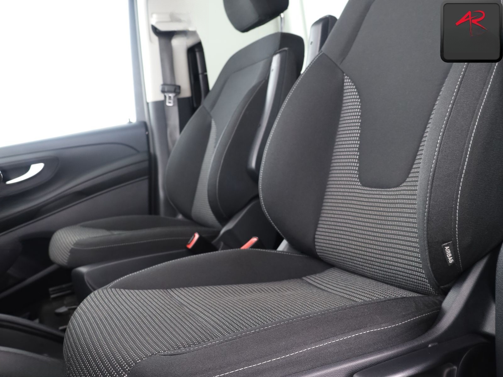 Mercedes-Benz V 250 d 4M SPORTPAKET LANG 8 SITZE DISTRO,AHK foto 10