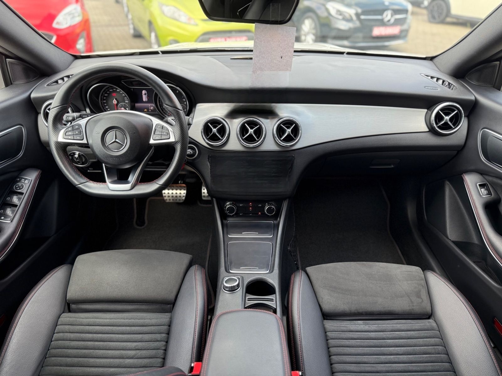 Mercedes-Benz CLA 200 Shooting Brake AMG LED Automatik foto 14