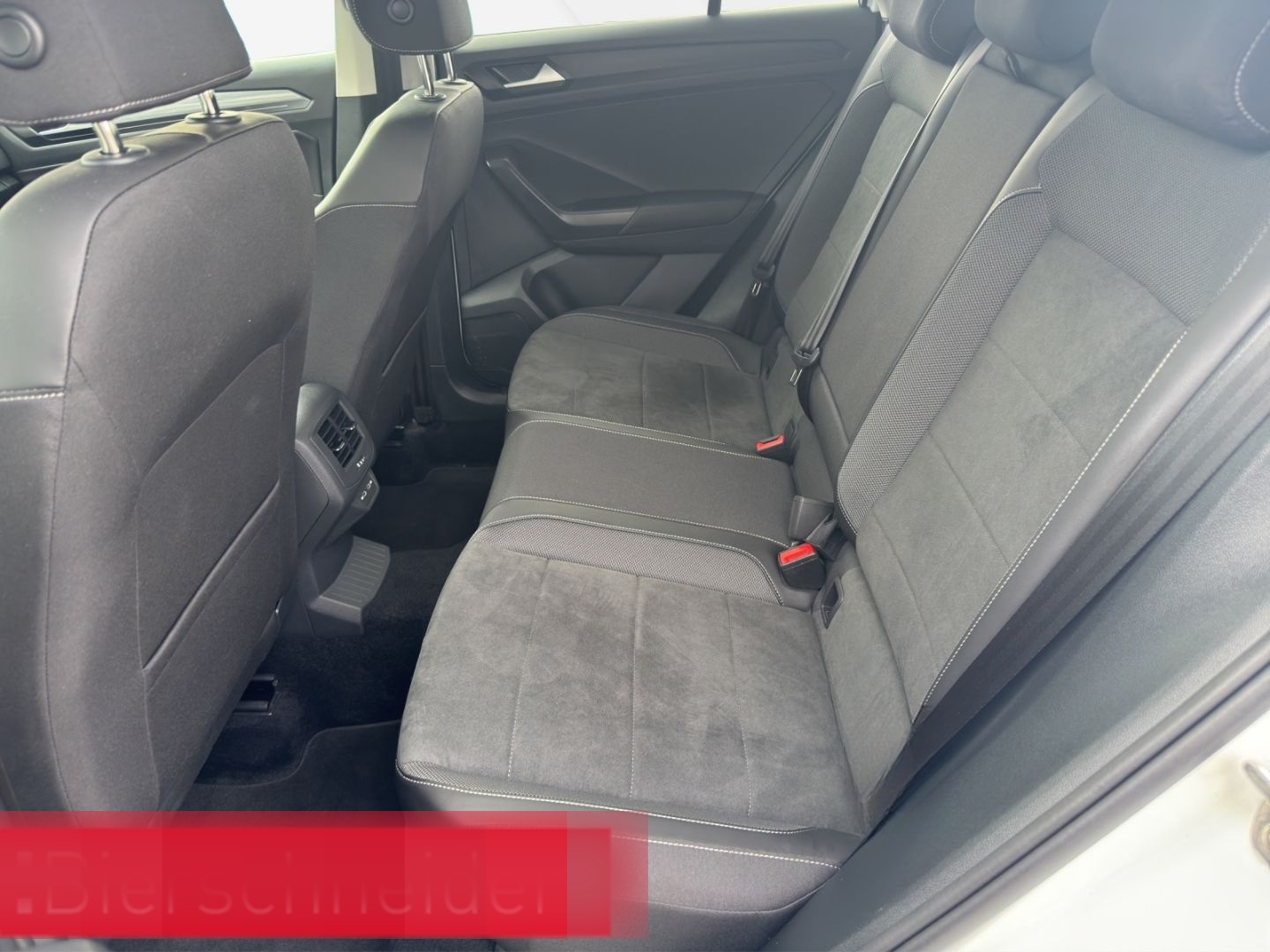 Volkswagen T-Roc 1.5 TSI DSG Style DIGITAL COCKPIT PRO LED  foto 12