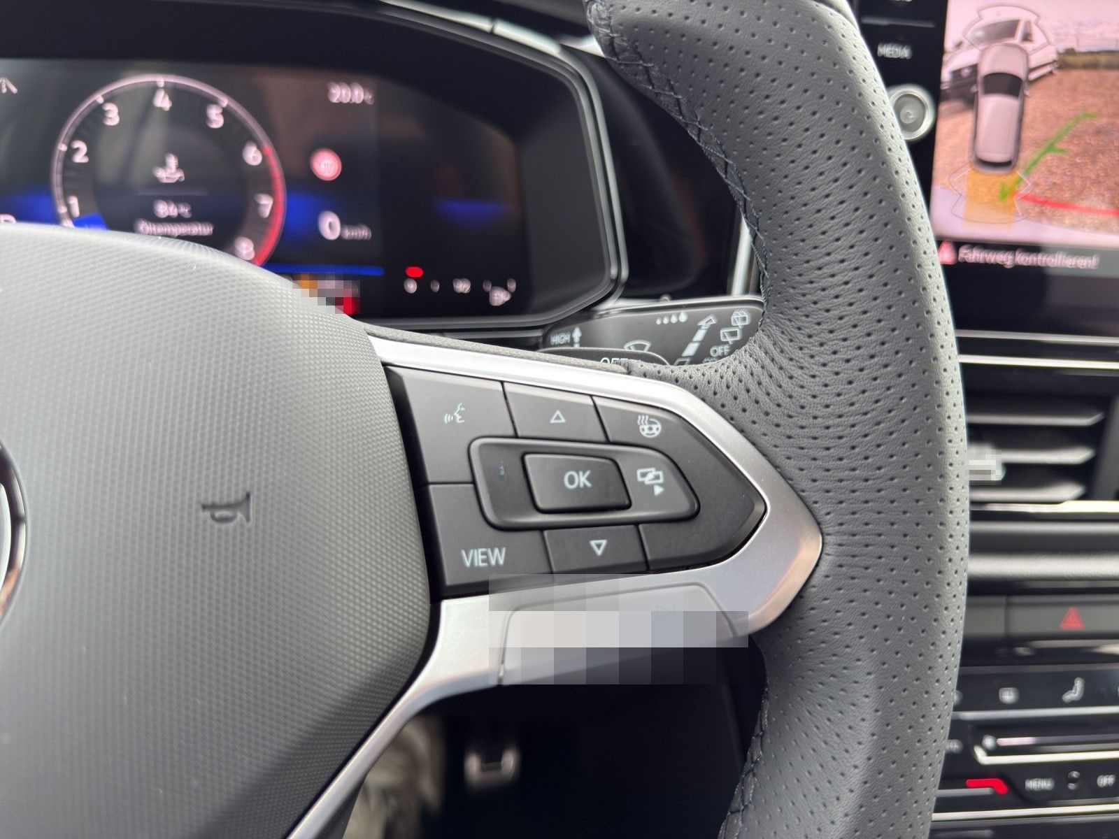 Volkswagen R-Line 4Motion 2.0TSI Black Style AHK Pano LED foto 16