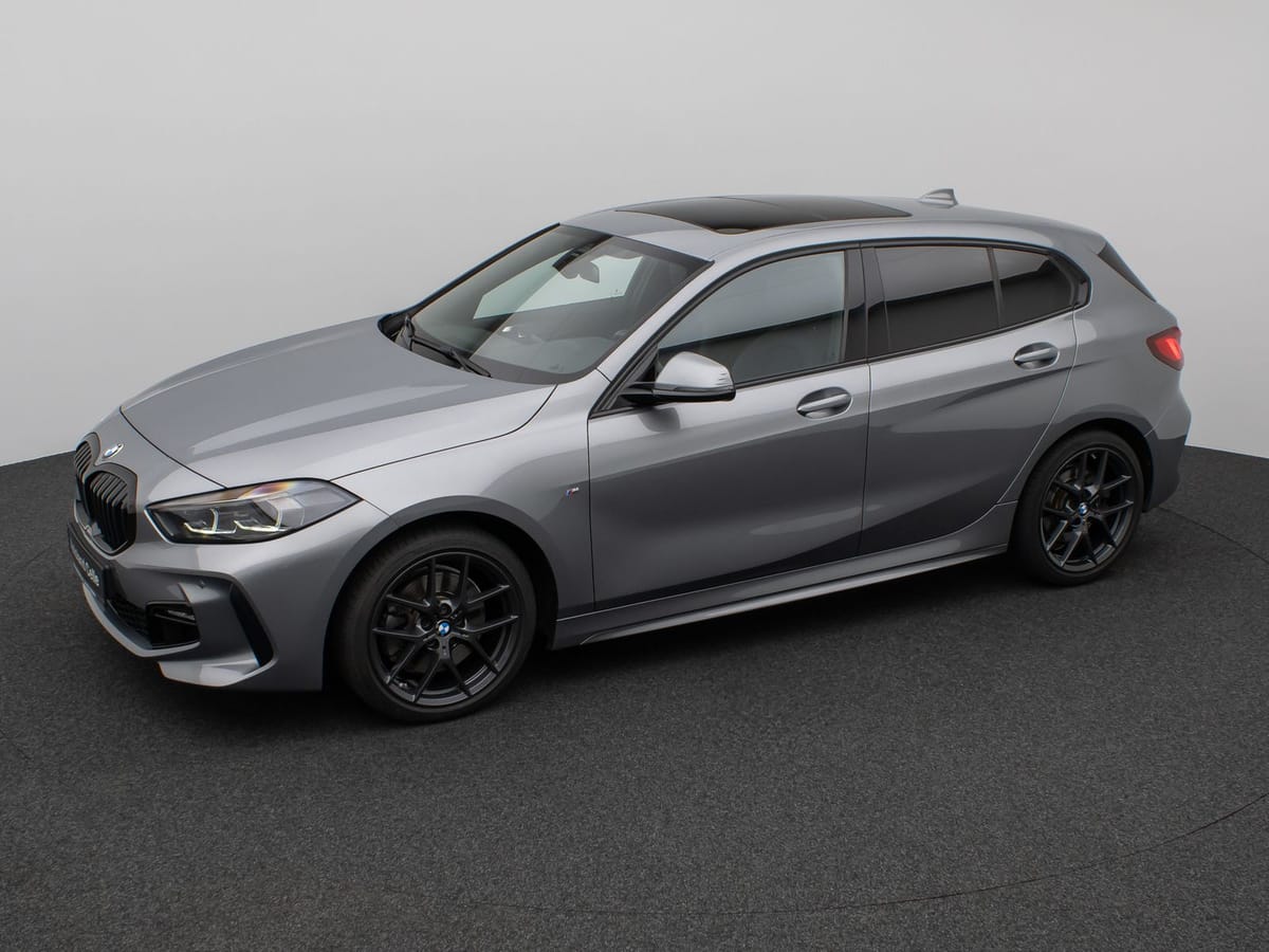 BMW 120i M Sport Panorama PDC DAB Lenkrhzg Komfort foto 12