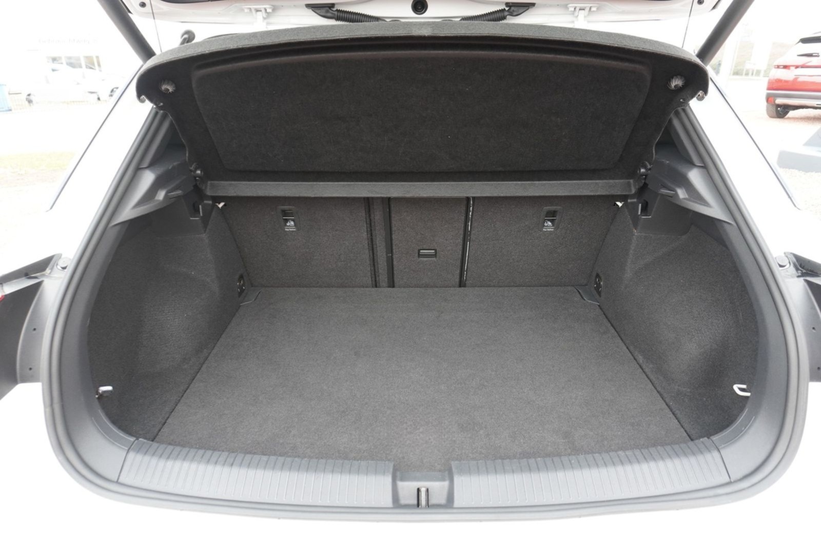 Volkswagen T-Roc 2.0 TSI DSG Sport 4Motion LED Panorama AHK foto 12