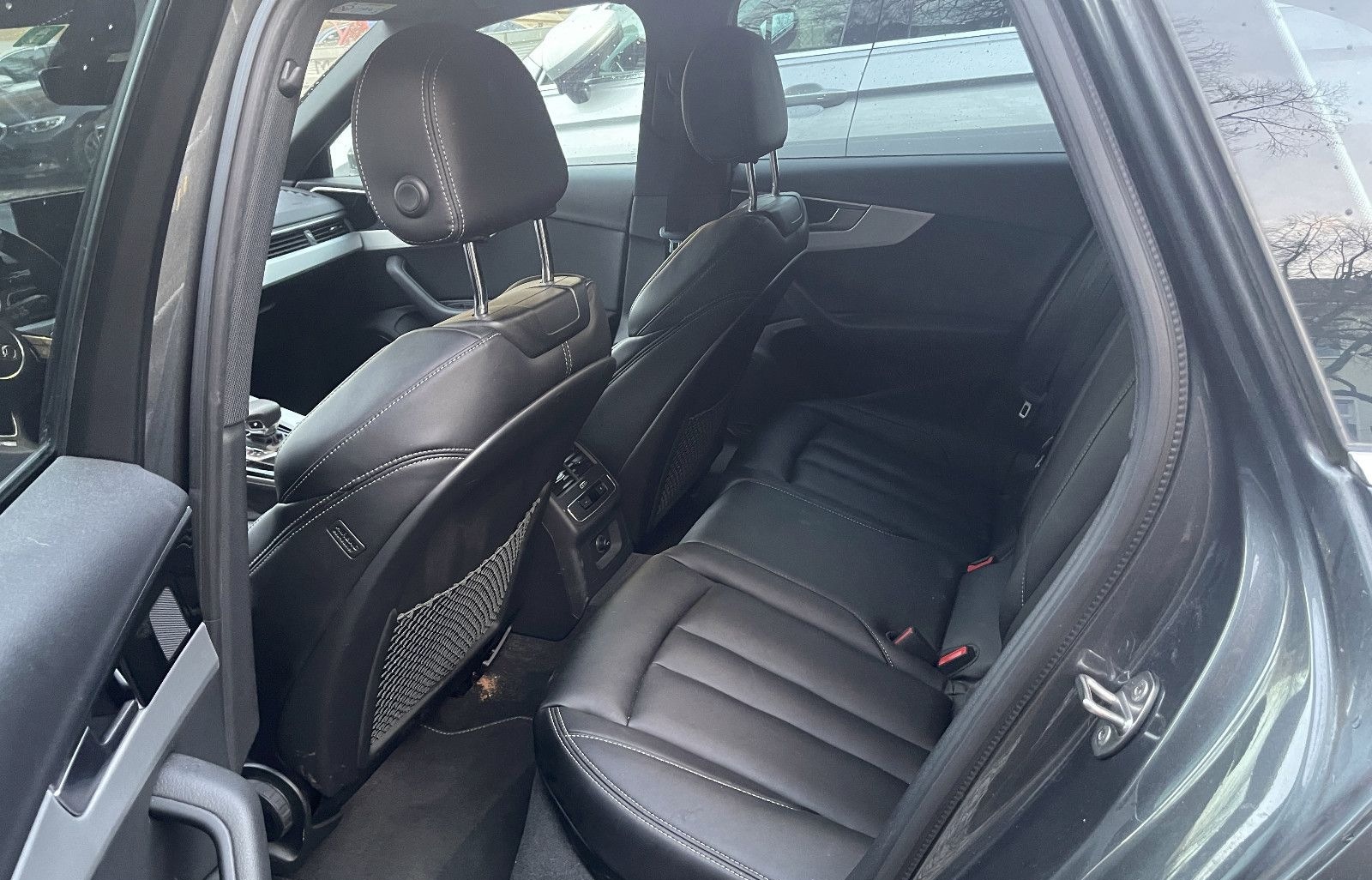 Audi A4 Avant 35 TFSI S line Automatik foto 9