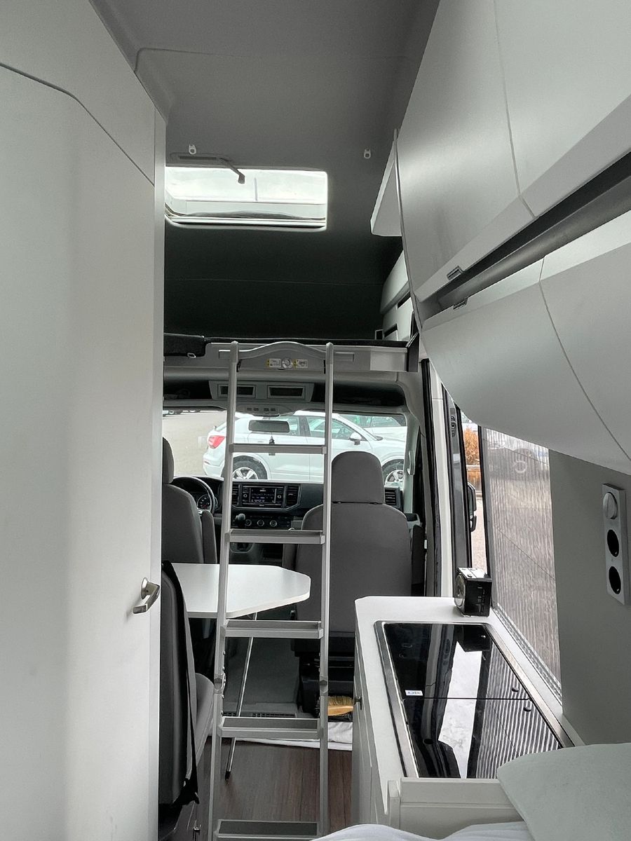 Volkswagen CRAFTER GRAND CALIFORNIA 600 FWD foto 12