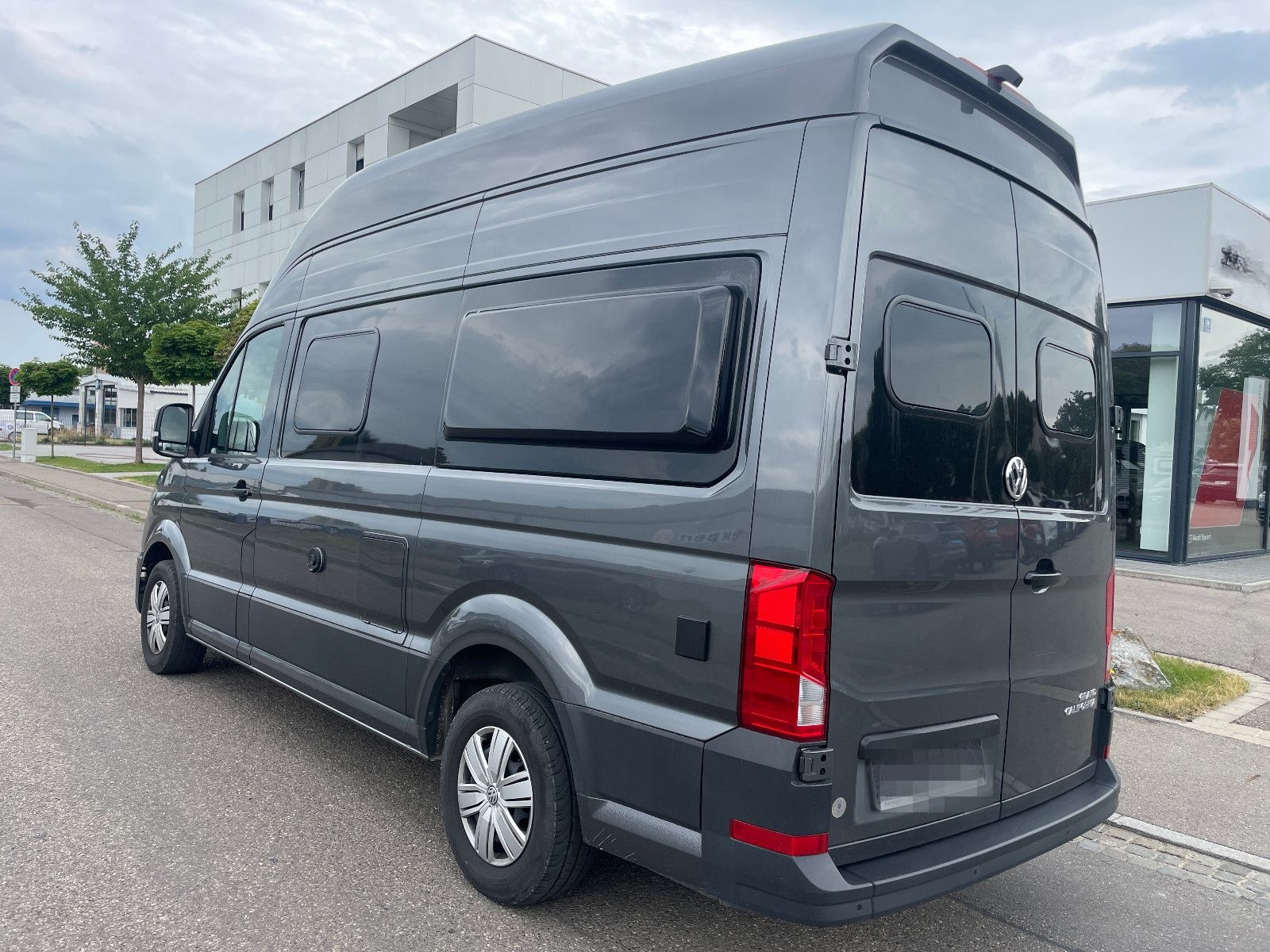 Volkswagen CRAFTER GRAND CALIFORNIA 600 FWD foto 6