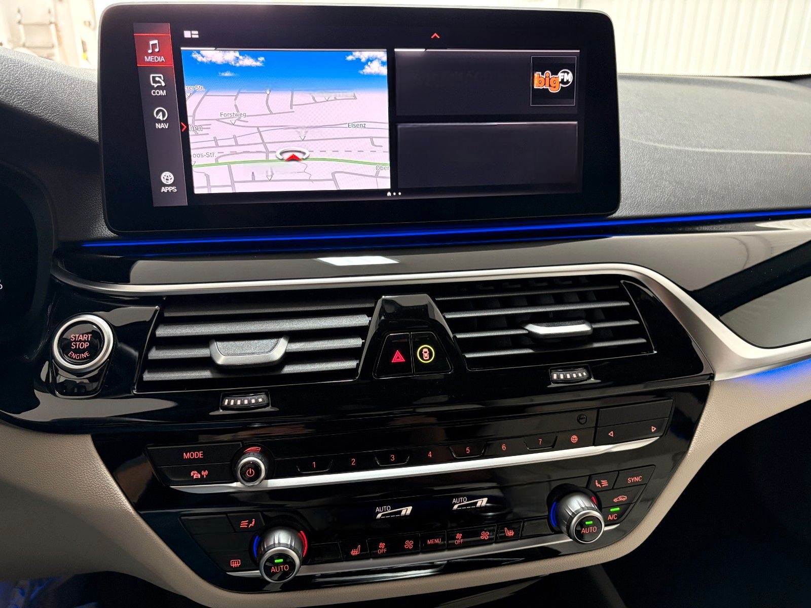 BMW 540 i xDrive /Live Cockpit Proff./LED/ACC foto 12