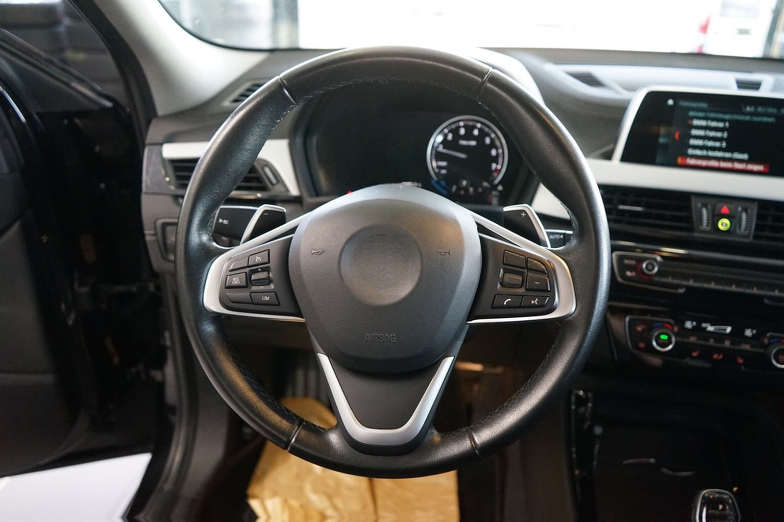 BMW X2 xDrive 20i NAVI+PDC+KLIMA+AUTOMATIK foto 12