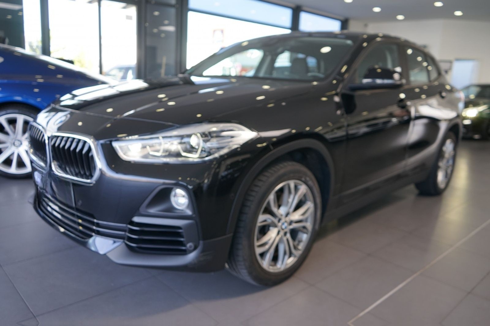 BMW X2 xDrive 20i NAVI+PDC+KLIMA+AUTOMATIK foto 3