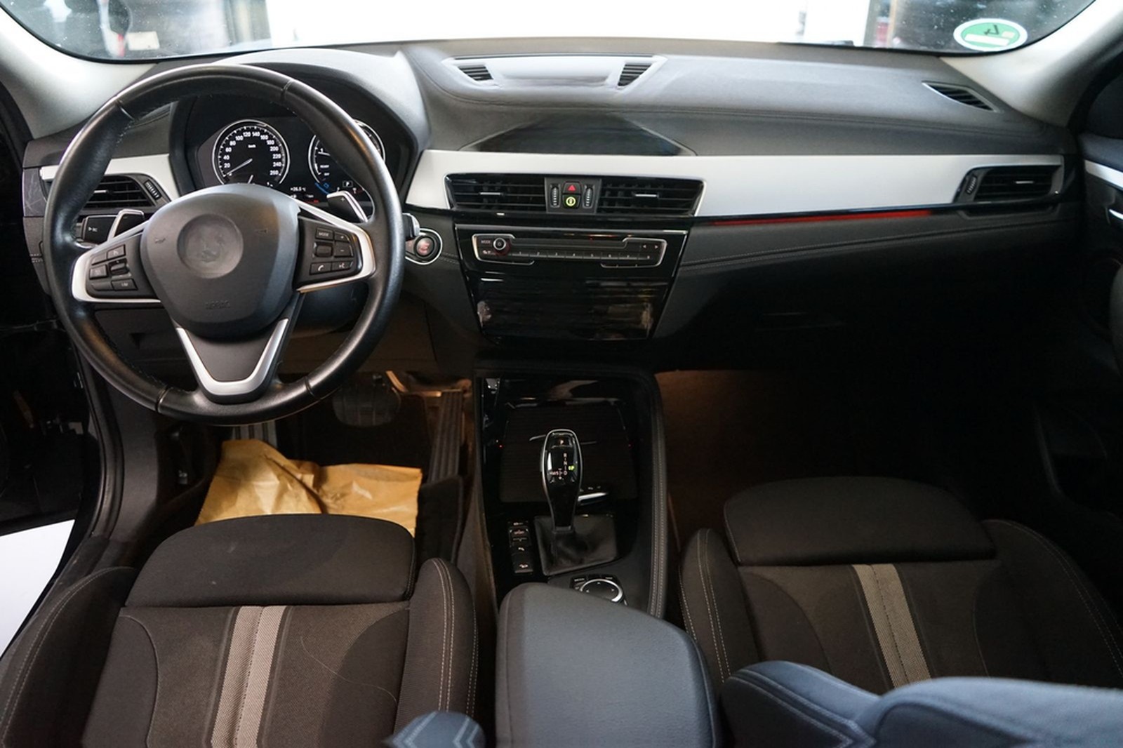 BMW X2 xDrive 20i NAVI+PDC+KLIMA+AUTOMATIK foto 10
