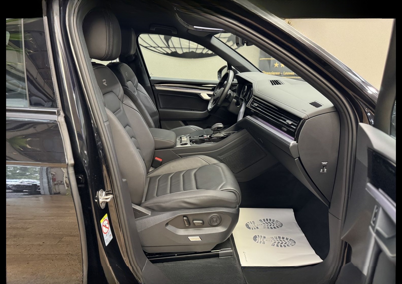 Volkswagen Touareg R-Line Black Style 4MOT 3.0 TDI StHz/20 foto 16