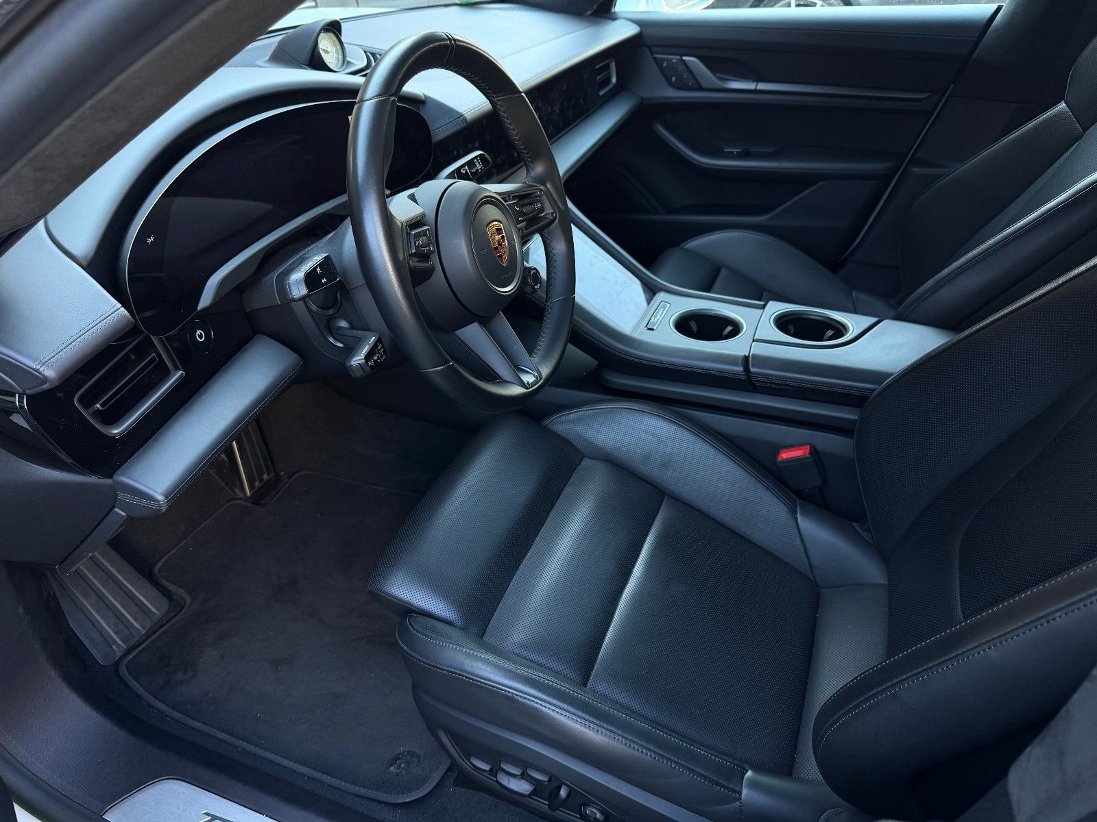 Porsche Taycan Turbo / PSCB / Winterreifen foto 18