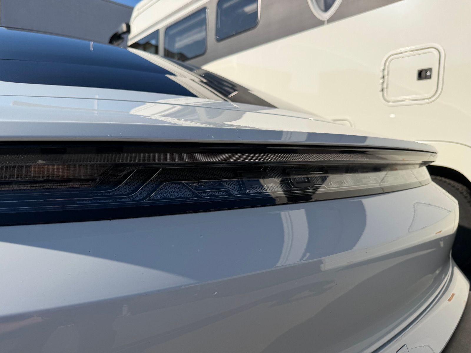 Porsche Taycan Turbo / PSCB / Winterreifen foto 9