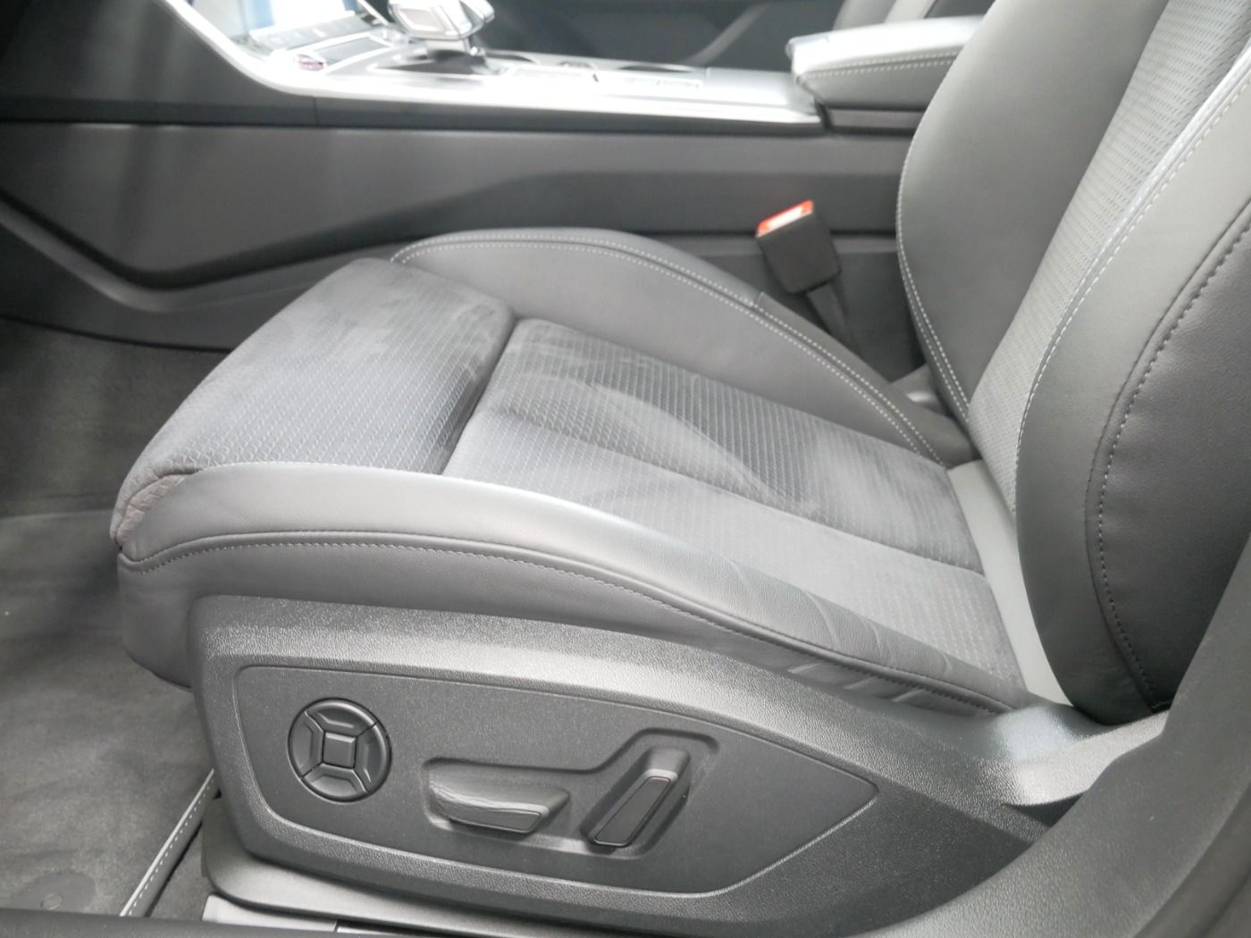 Audi S6 Avant TDI tiptr. MATRIX AHK PANO virt. Cock.+ foto 19